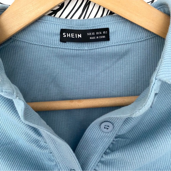 70s Shein Blue Sleeveless Crop Top - Picture 4 of 4